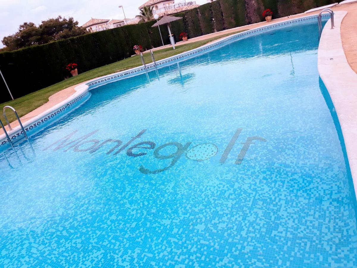 Fabulous Detached Large Villa 5 Bedrooms 3 Bathrooms Backing Onto Villamartin Golf Course Exterior foto